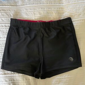 Women’s MPG short black spandex shorts